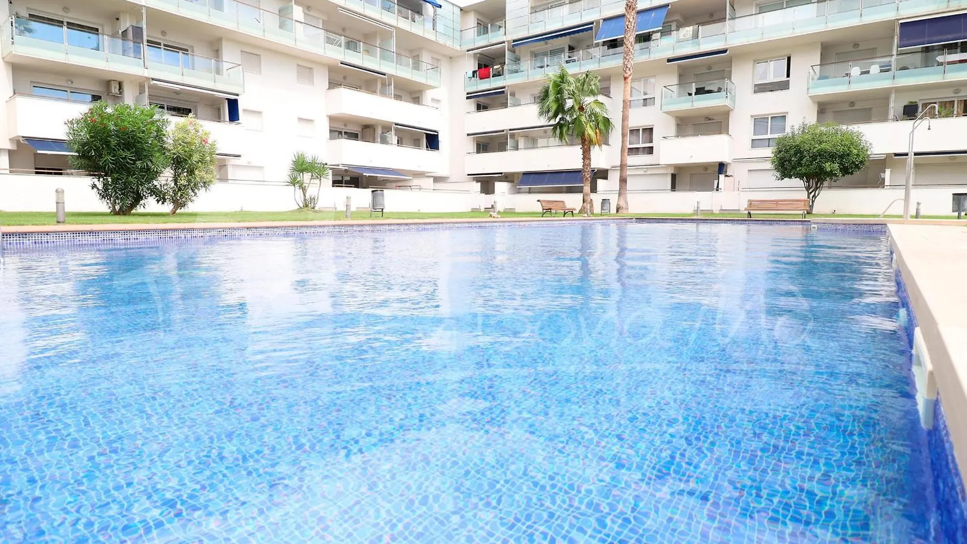 Lejlighed Alquiler Apartamento En Residencial Porto Marina,Roses, Para Los Amantes De La Bicicleta, El Running, Los Paseos, El Sol Y El Relax Junto A La Piscina, Un Entorno De Parques Naturales, Playas Y Ambiente Vacacional - Es-366-1 Spanien